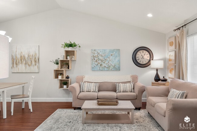 Foto del edificio - 920 W Wilder Ave