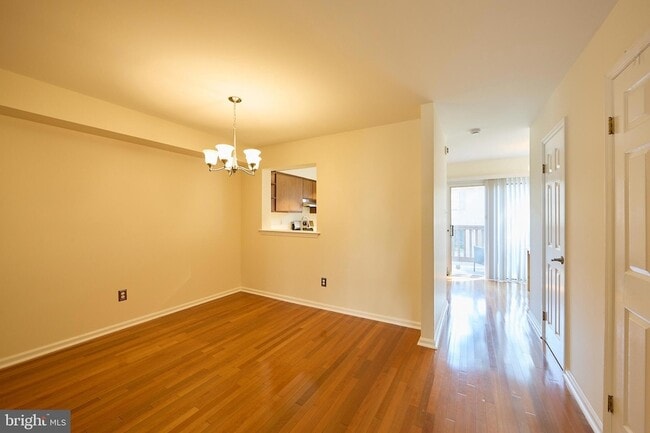 Building Photo - 1803 Stoneham Dr