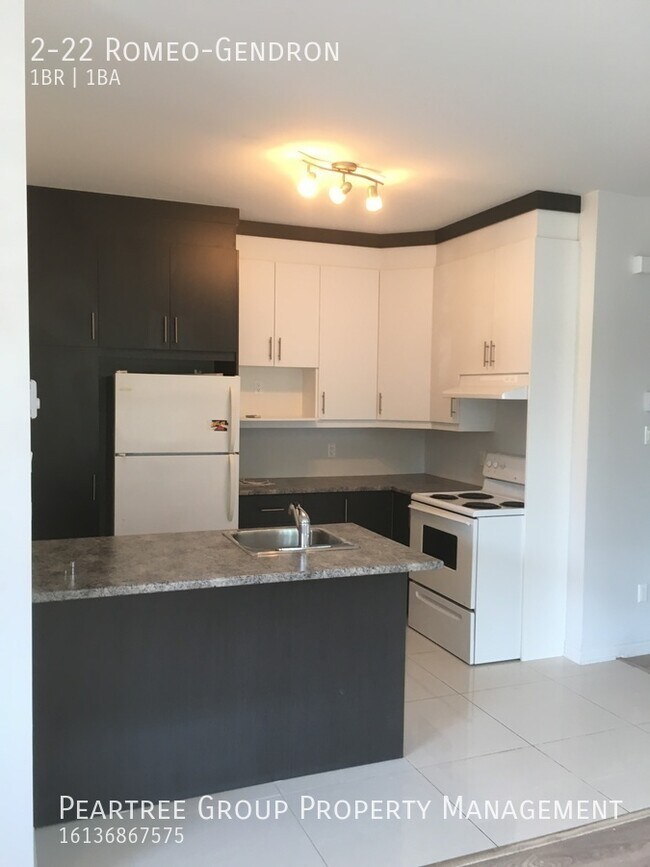 Building Photo - Right in the heart of Aylmer