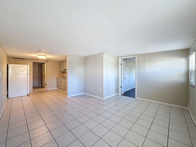 Building Photo - 401 69th St N