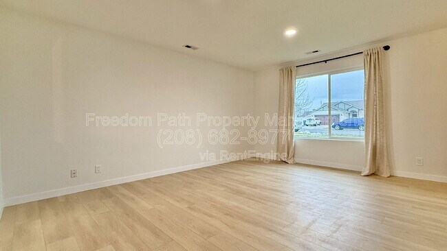 Building Photo - 3656 W Furcula Dr