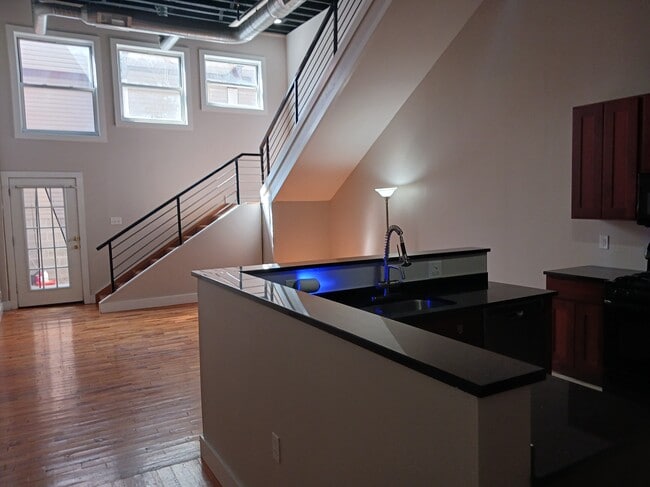 Foto del edificio - 504 Washington St