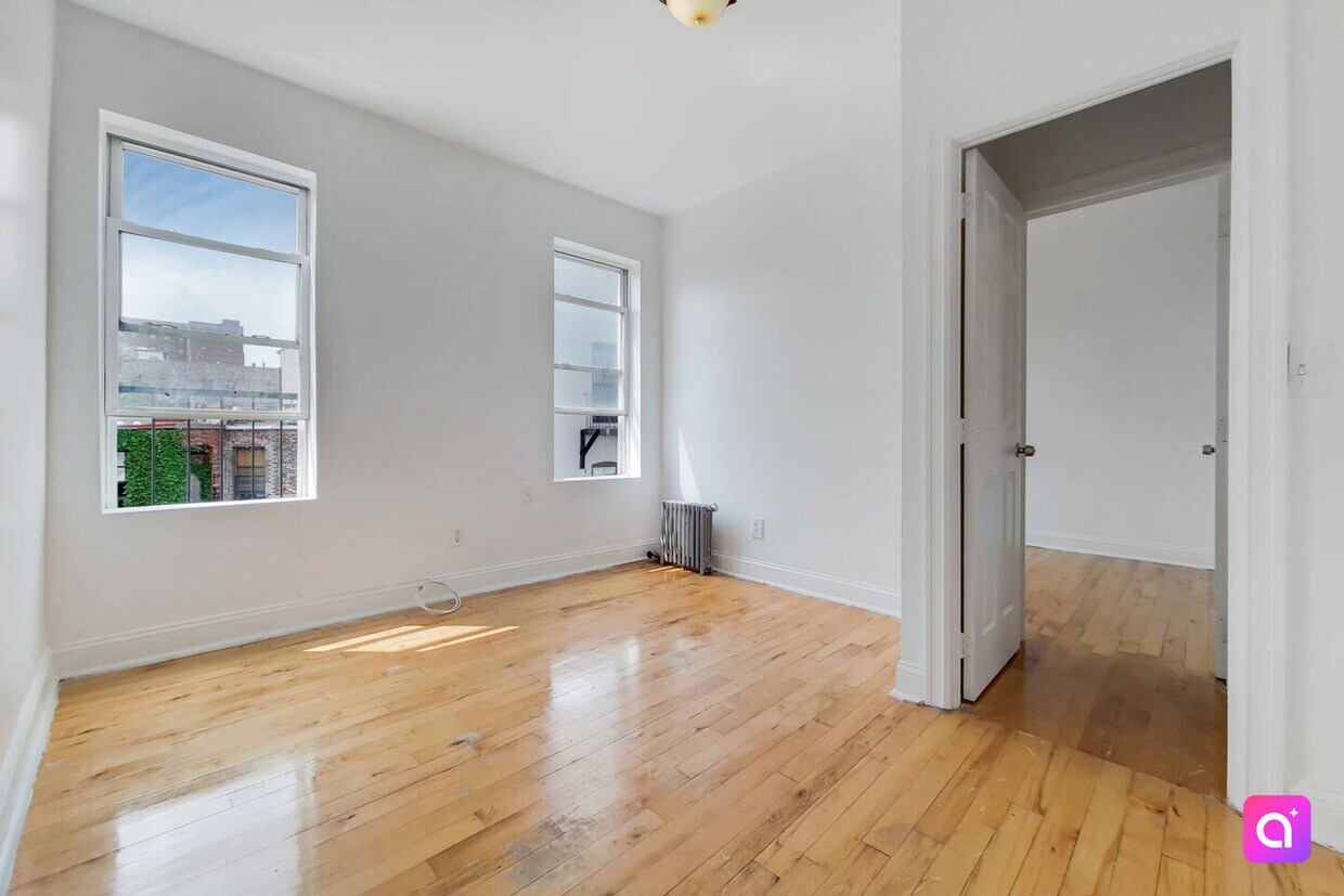 Primary Photo - 174 W 137th St