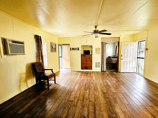 Foto del edificio - 108 Westhill Pl