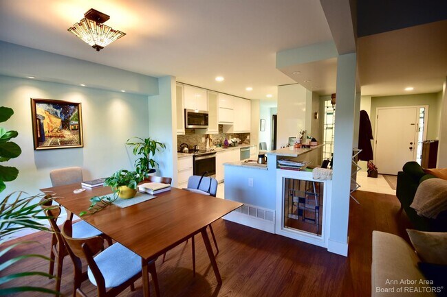 Foto del edificio - 18 Northwick Ct