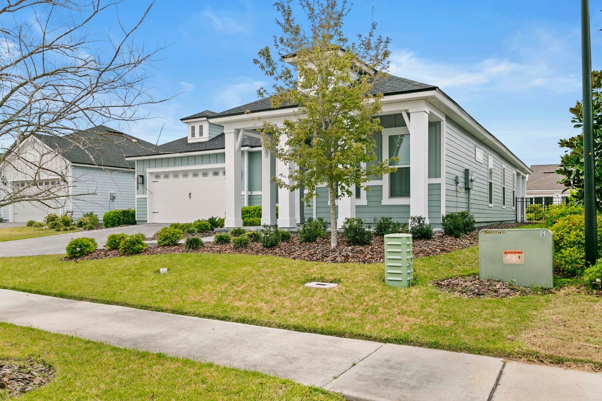 Primary Photo - Oakmont 3 Bedroom 2 Bath Home