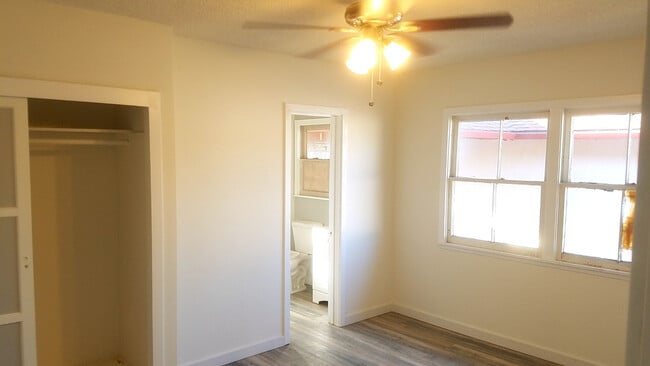 Building Photo - 3 Bedroom House in Garden Grove