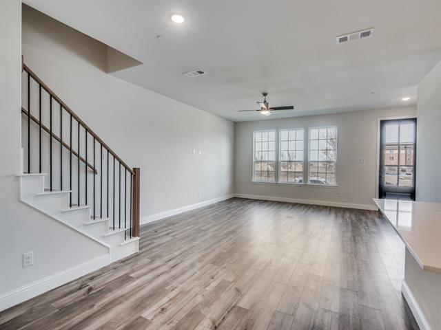Building Photo - 8945 Swallowtail St