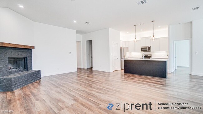 Foto del edificio - 3 br, 2 bath House - 631 Gould Street, Pil...
