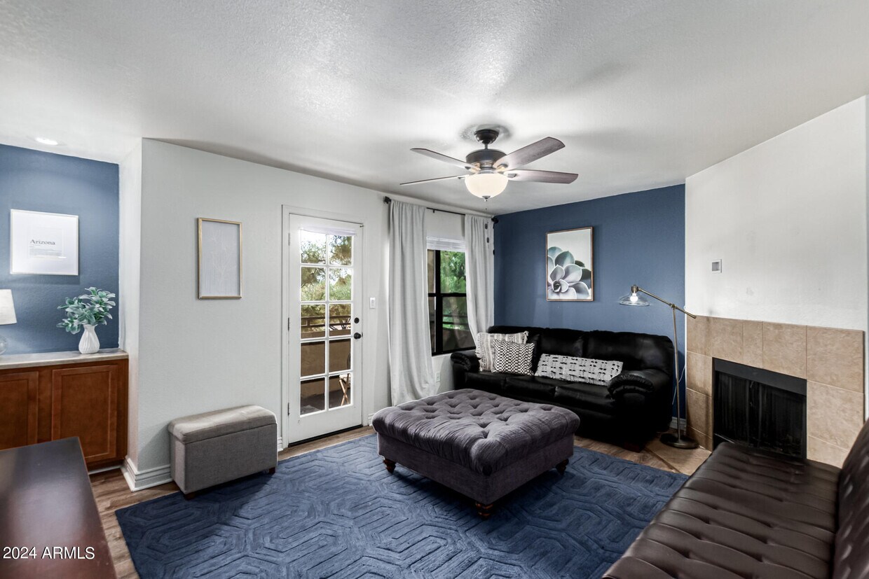 Foto principal - 8787 E Mountain View Rd