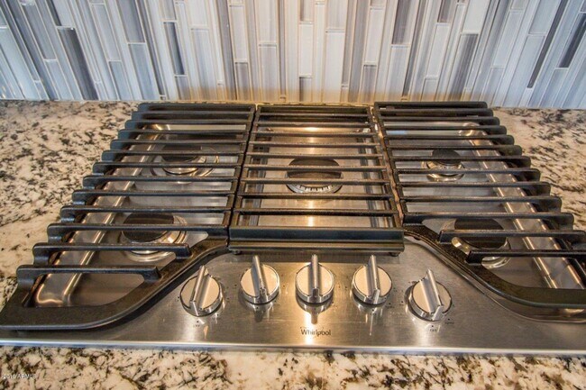 Foto del edificio - Gorgeous 4 Bed + den Single Level Home in gated community in North Peoria with RV Gate / BBQ!!