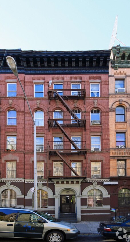 Primary Photo - 372 W 127th St