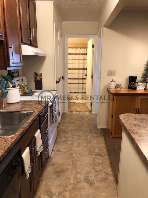 Foto del edificio - 1665 6th Ave