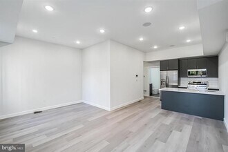 Building Photo - 2417 N 7th St