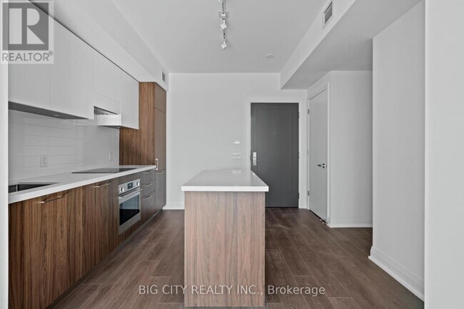 Photo du bâtiment - 33 Frederick Todd Wy