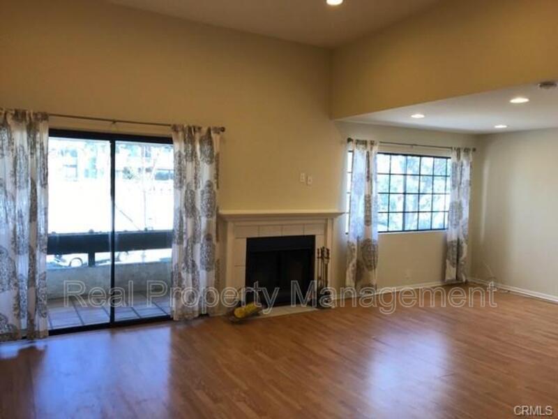 1903 Temple Ave Unit 309, Signal Hill, CA 90755 Condo for Rent in