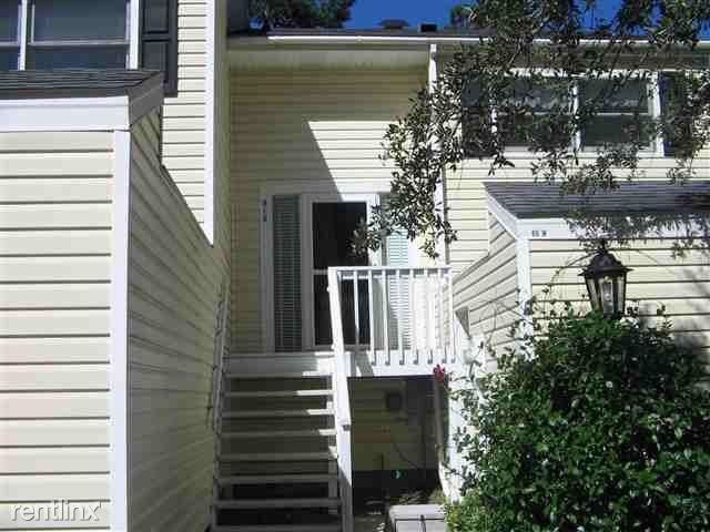 Foto del edificio - 2 br, 2.5 bath Townhome - 319 Lakeview Drive