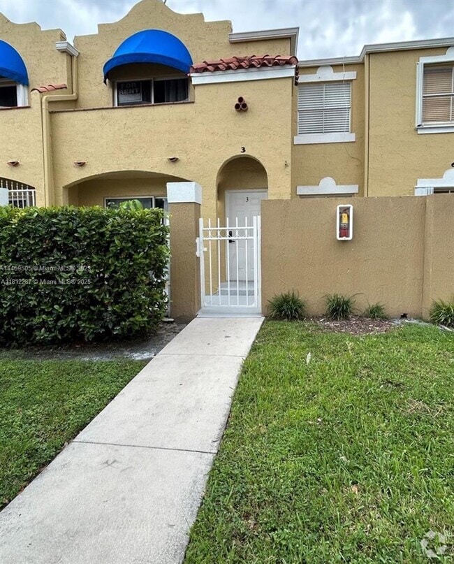 Building Photo - 365 NW 85th Ct