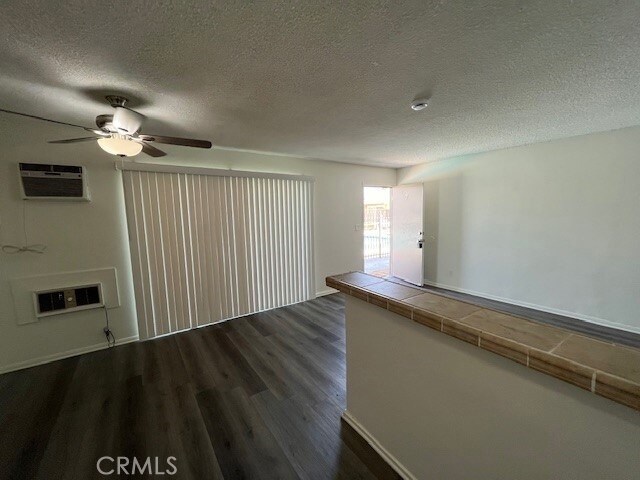 Foto del edificio - 686 E Cottonwood Rd