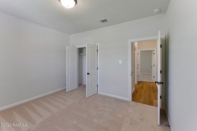 Foto del edificio - 121 Alpine Meadows Ln