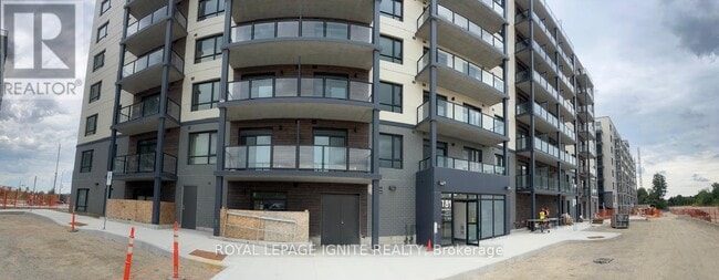 Building Photo - 181 Elmira Rd S