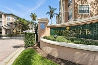Building Photo - 5111 Bay Club Cir