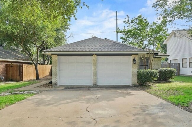 Building Photo - 4022 Windfree Dr