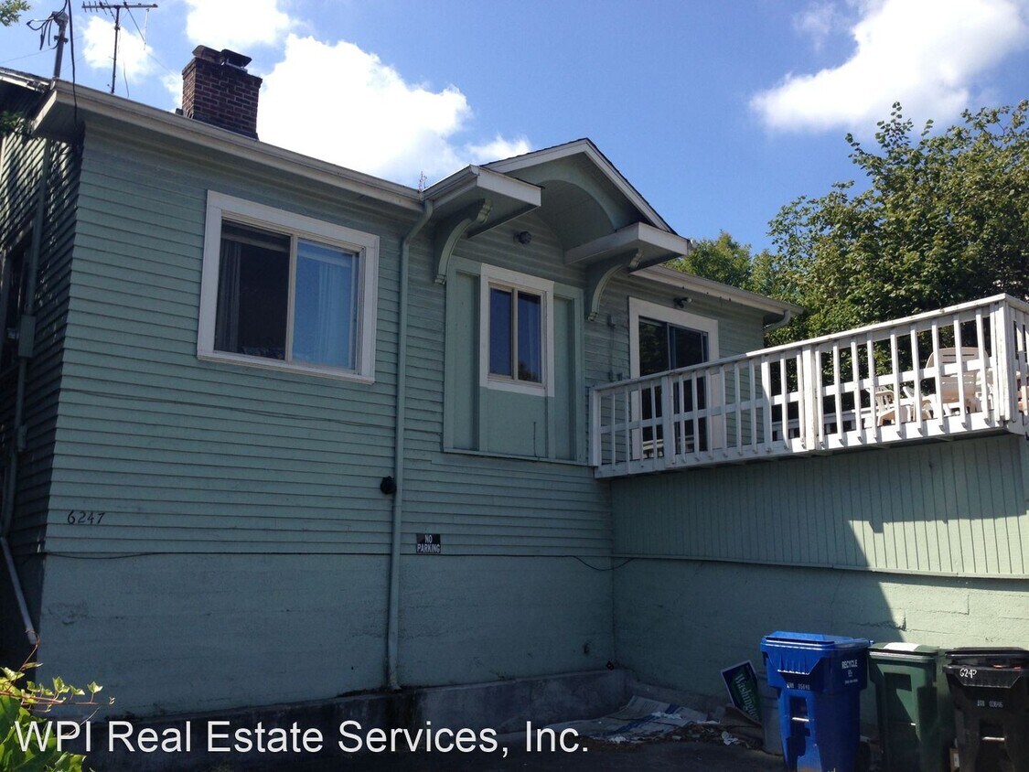 Primary Photo - 6 br, 2 bath House - 6247 35th Ave. NE