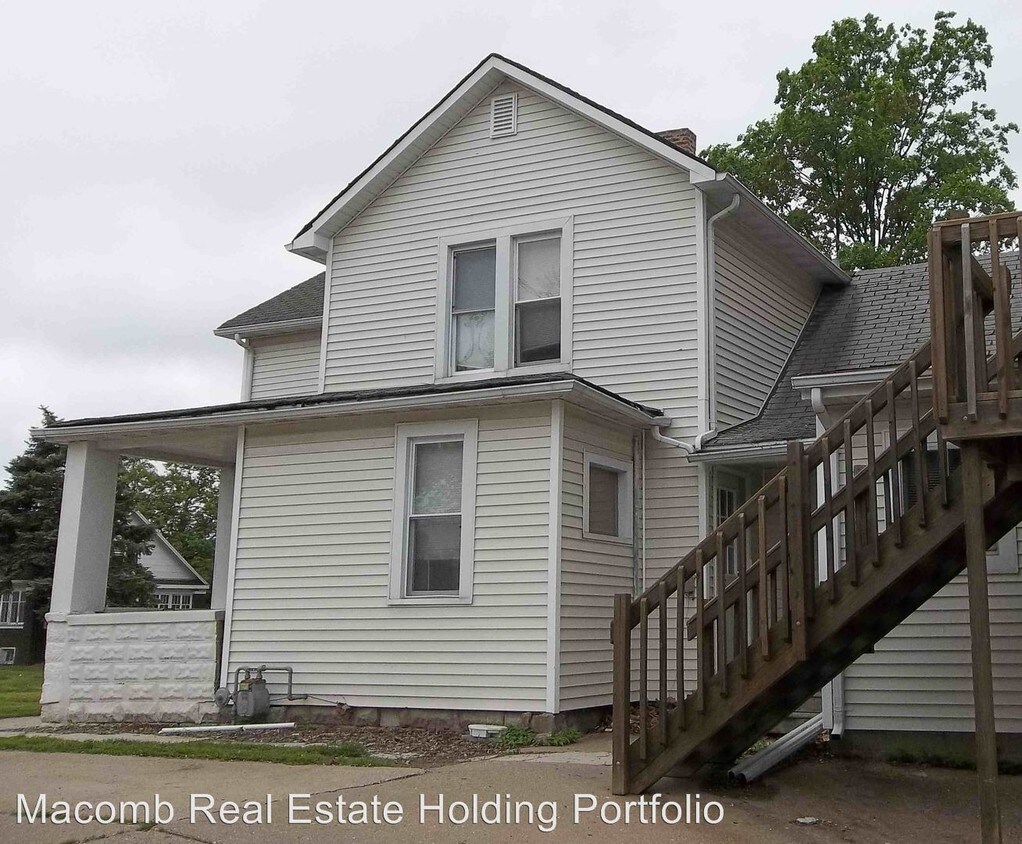 414 W Wheeler St, IL 61455 Room for Rent in IL