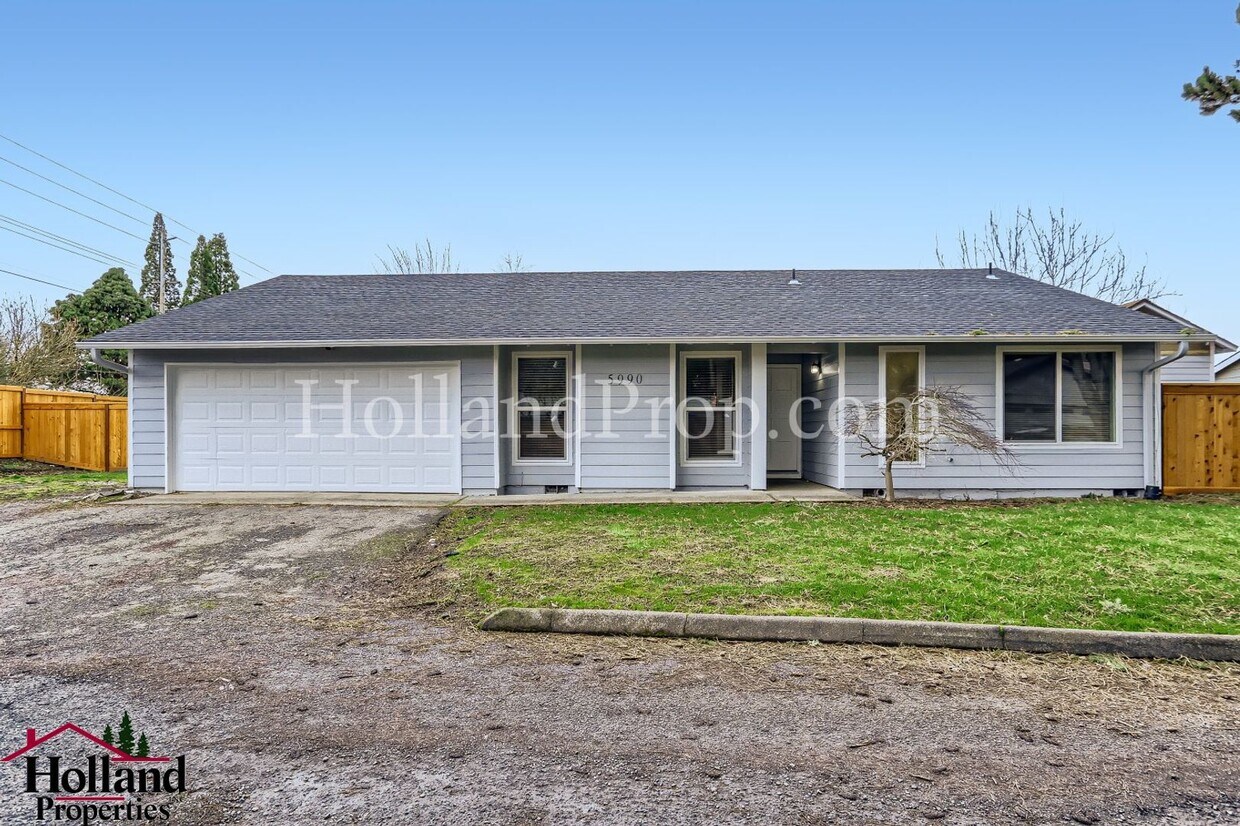 Primary Photo - Charming One-Level Home at a Prime Location