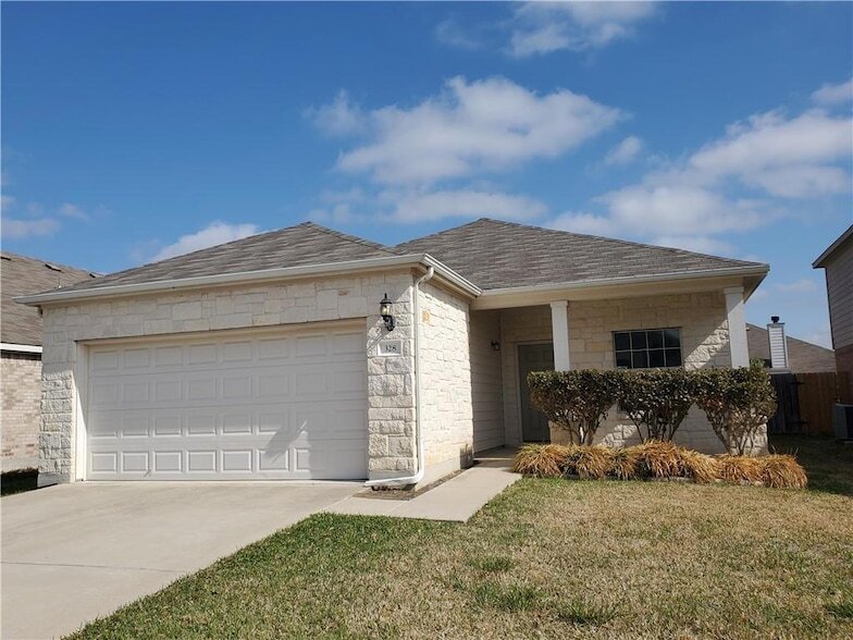 Foto principal - 328 King Elder Ln