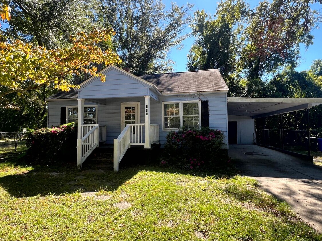 Primary Photo - 108 Lynn Ave