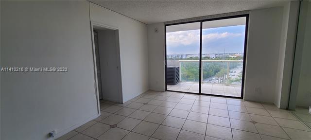 Building Photo - 13499 Biscayne Blvd