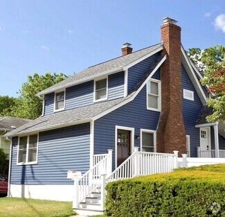 Building Photo - 57 Spring Rd
