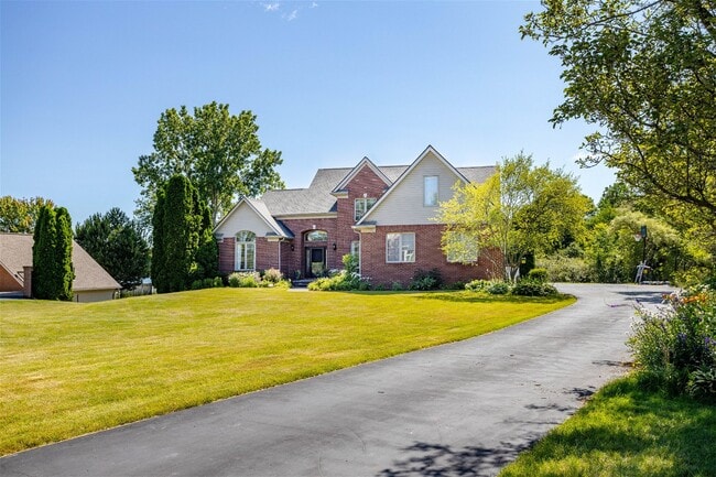 Building Photo - 3071 Park Drive, Brighton, MI 48114 - 4 BR...