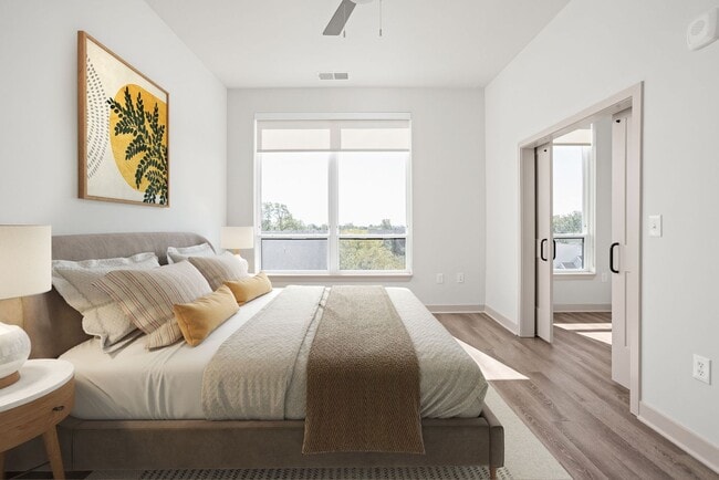 Interior Photo - L’Etoile Apartments