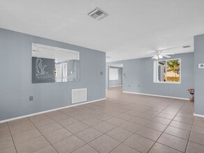 Building Photo - 1415 Yale Dr Building Photo - 1415 Yale Dr