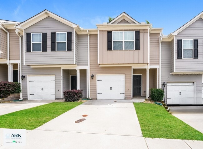 Building Photo - 412 Highwood Ln