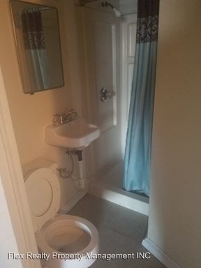 Foto del edificio - 1559 Oak St