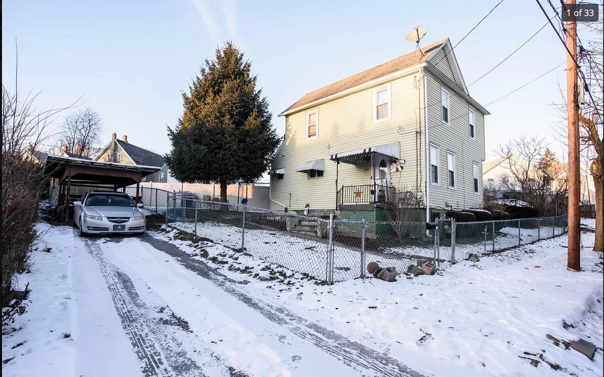 Large and Just Renovated 3 Bed/1 Bath Sing... House Rental in Scranton, PA