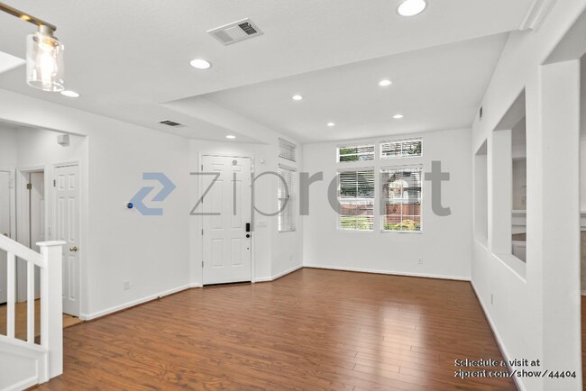Foto del edificio - 3106 Snowdrop Cir