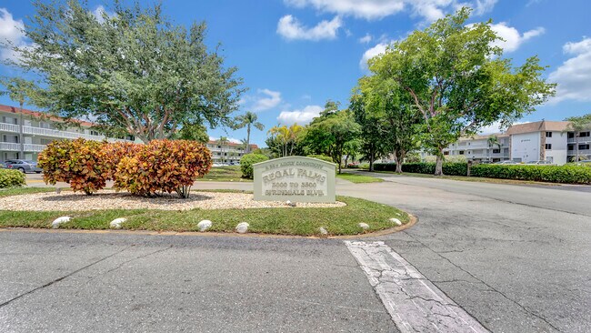 Building Photo - 3000 Springdale Blvd