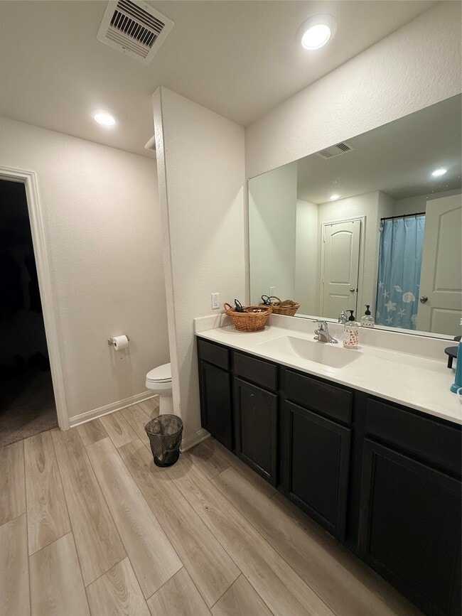 Foto del edificio - 8103 Vacek Meadows Loop