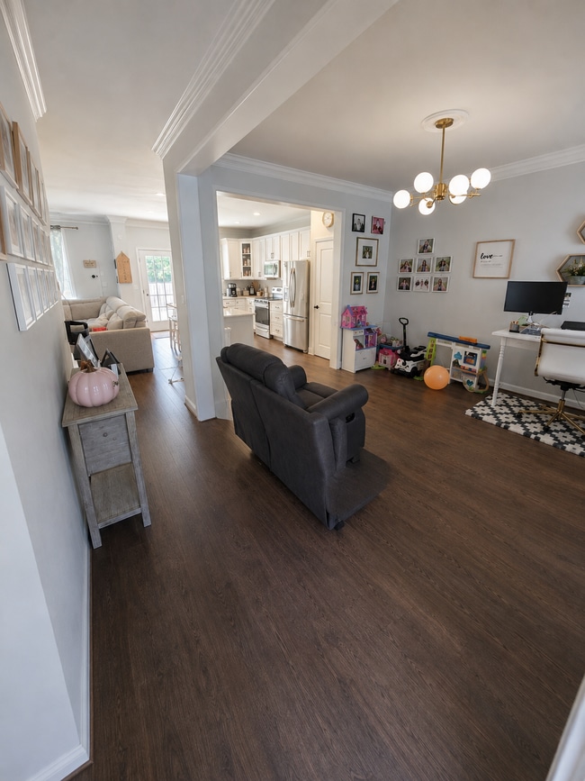 Building Photo - 157 Wineberry Wy