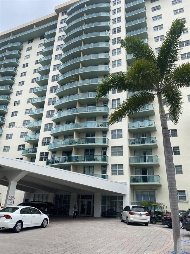 Building Photo - 19390 Collins Ave