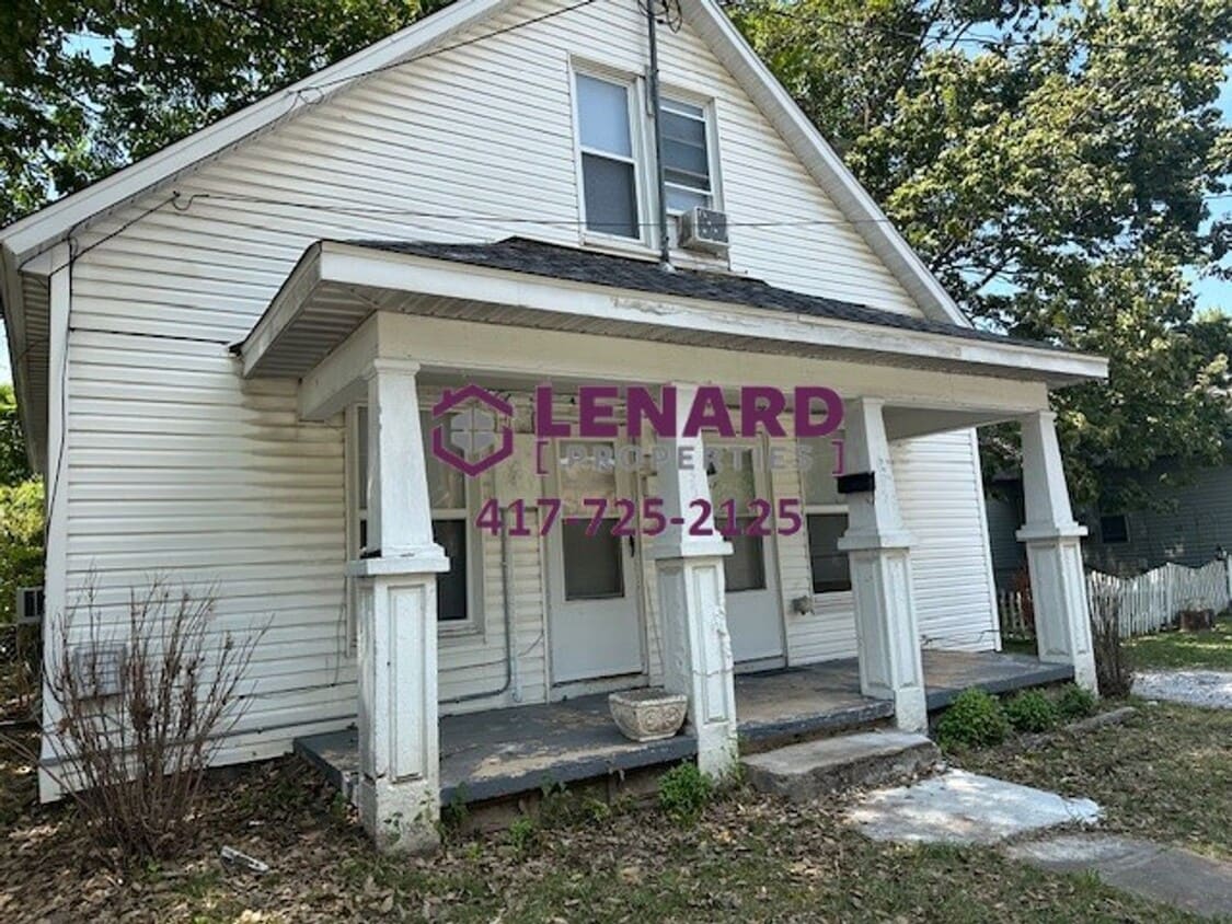 Foto principal - 635 S Douglas Ave