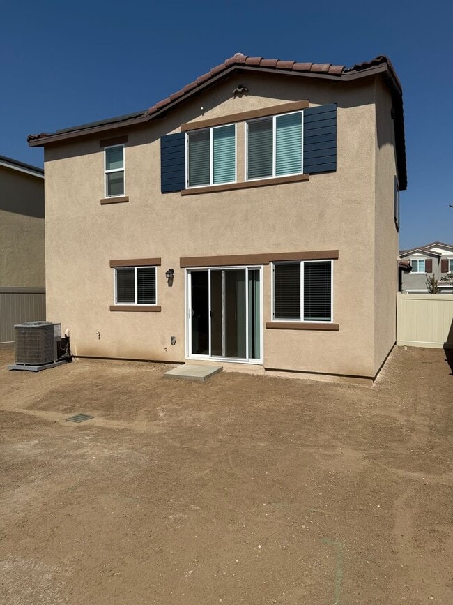 Building Photo - BRAND NEW 4 BED / 2.5 BATH HOME WITH SOLAR...