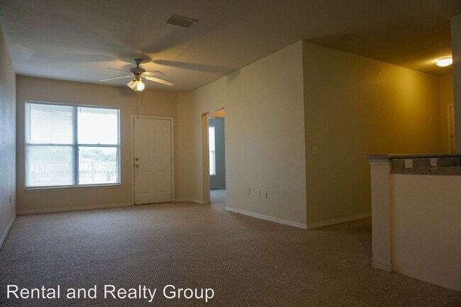 Building Photo - 2 br, 2 bath House - 5013 Hemingway Cir