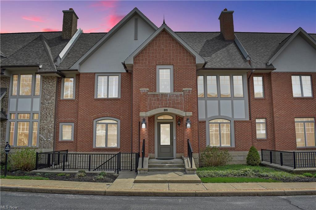 311 Halstead Ln Unit 25, Westlake, OH 44145 Condo for Rent in