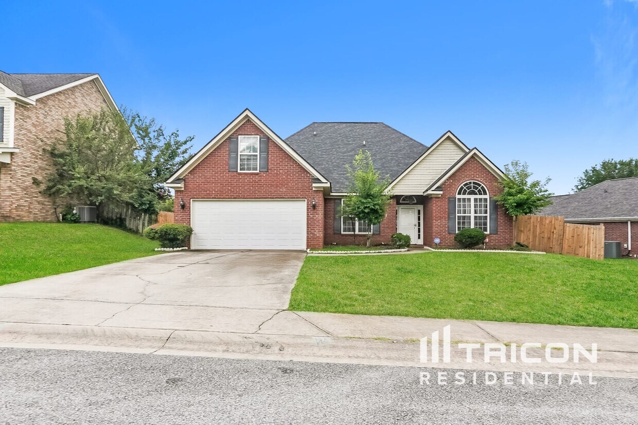 Foto principal - 7617 Senators Ridge Dr